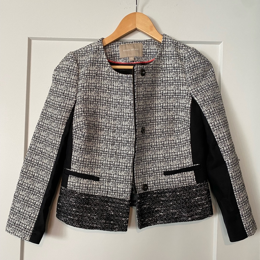Banana Republic | Cropped Jacket / Blazer